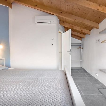 Casa Rosa Villa Brenzone sul Garda Luaran gambar