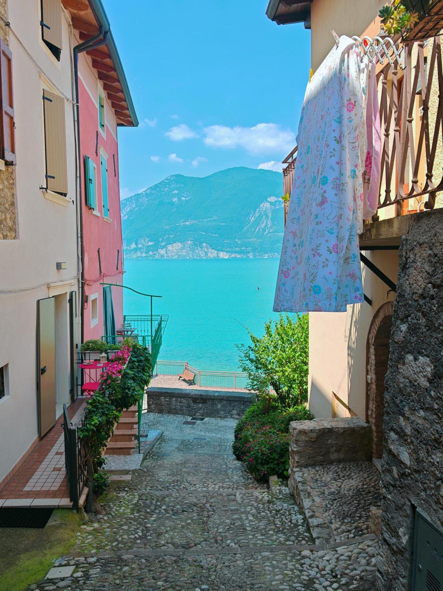 Casa Rosa Villa Brenzone sul Garda Luaran gambar